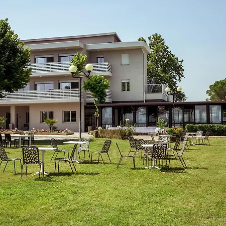 Otel Stella Del Benaco