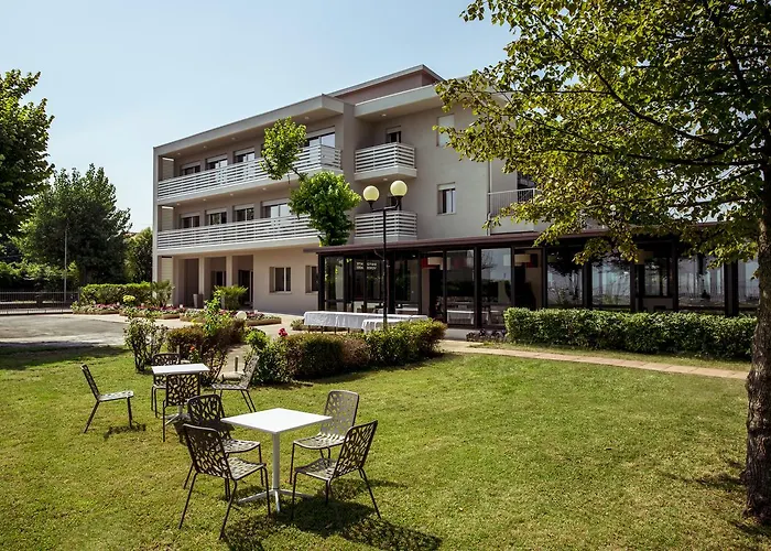 Hotel Stella Del Benaco