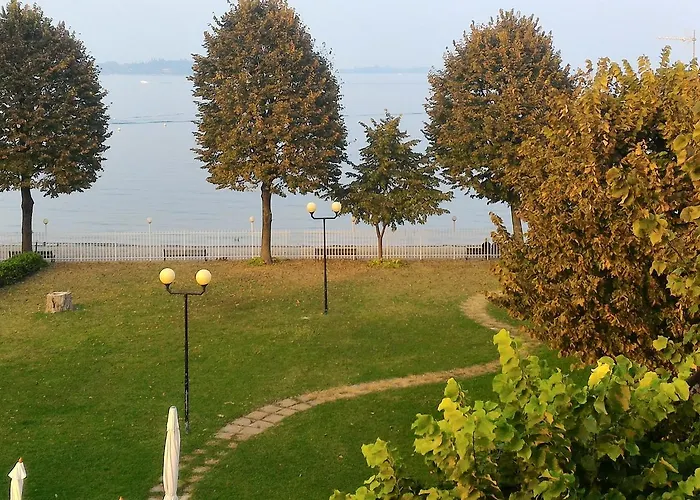 Otel Stella Del Benaco Manerba del Garda