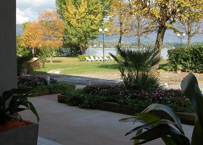 Stella Del Benaco 3*